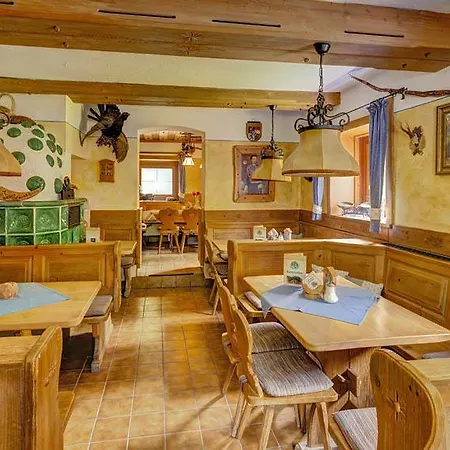 Wirtshaus Im Zauberwald 람사우